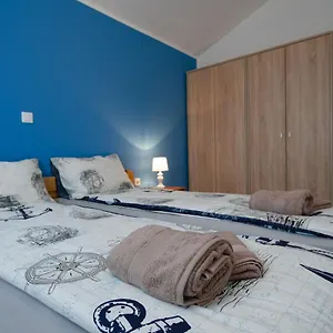 https://apartments-anna-cizici.primorje-gorskikotar.com