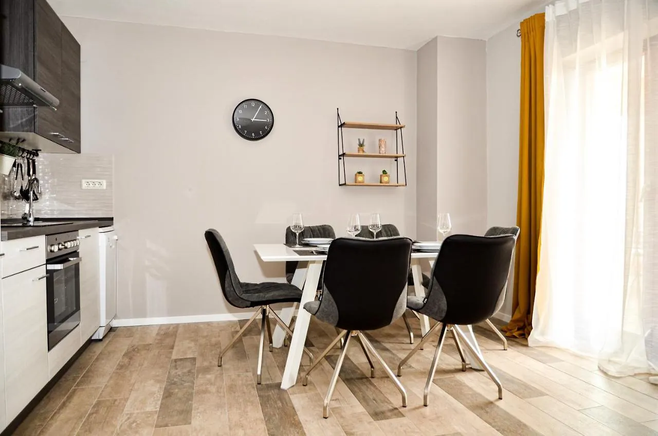 Marazul Apartments Povljana